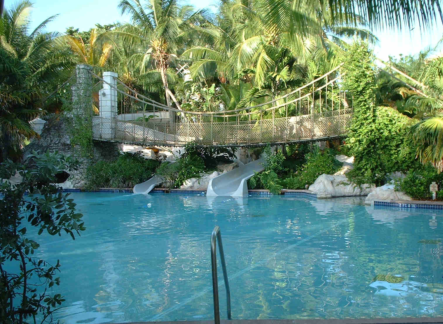 Jamaica_WRH_Resort_Pool.jpg